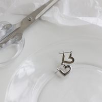 Wholesale Jewelry Heart Glossy Titanium Steel Earrings Nihaojewelry sku image 1