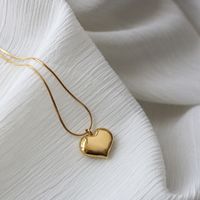 Wholesale Jewelry Heart Pendant Snake Bone Chain Titanium Steel Necklace Nihaojewelry sku image 1