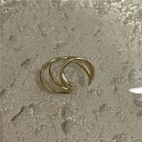 Großhandel Schmuck Retro Geometrische Dreischichtige Spirale Ohrclip Nihaojewelry sku image 1