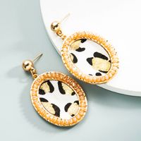 1 Par Estilo Vintage Estilo Simple Estilo Clásico Oval Leopardo Enchapado Embutido Cuero Sintético Aleación Cristal Chapado En Oro Pendientes De Gota main image 3