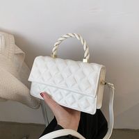 2021 New Textured Western Style Women's Bag Fashionable Rhombus Chain Bag Simple Embroidered Line Shoulder Bag Bag Crossbody Small Square Bag main image 4