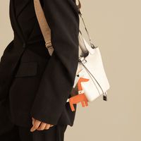 نموذج عرض المهر المعلقات سلة الخضار حقيبة دلو 2021 الصيف اليابانية والكورية الجديدة حقيبة جلد البقر حقيبة اليد main image 5