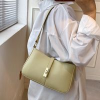 Conception D'été Sac De 2021 Nouvelles Femmes De Mode D'été Simplicité Soie Écharpe Messenger Sac Portable Plissée Petit Sac Carré main image 5