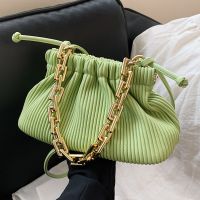 Unique Small Bag Women's Summer Versatile Messenger Bag 2021 New Trendy Fashion Shoulder Underarm Bag Pleated Bucket Bag sku image 3