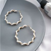 Twisted Pearl Beaded C-shaped Fashion Earrings Wholesale Jewelry Nihaojewelry main image 4