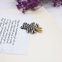 Wholesale Linge Acrylic Hairpin Black And White Chess Pattern Bear Makeup Bangs Clip Side Clip sku image 2