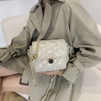 Bolso De Mujer Verano 2021 Nuevo Popular Rombos Cadena Bandolera Moda Bordado Línea Pequeña Cuadrada Bolsa Textura Casual sku image 3