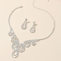 Großhandel Neue Wassertropfen Zweiteilige Braut Strass Halskette Set Nihaojewelry sku image 1