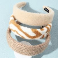 Wholesale Korean Cute Plush Headband Nihaojewelry main image 1