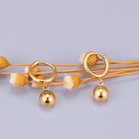 Bijoux En Gros Perle Ronde Titane Acier Plaqué Or Boucles D&#39;oreilles Nihaojewelry main image 3