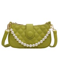 Wholesale Lingge Pearl Chain Underarm Bag Nihaojewelry main image 3