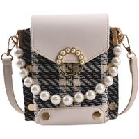 Wholesale Pearl Chain Plaid Cloth Square Messenger Bag Nihaojewelry main image 3