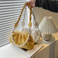Small Pu Leather Solid Color Crossbody Bag main image 2