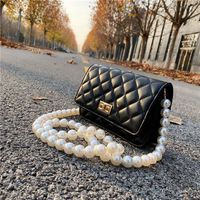 Wholesale Pearl Chain Lingge Messenger Bag Nihaojewelry main image 1