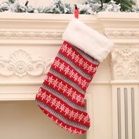Wholesale New Large Socks Red And White Striped Christmas Socks Nihaojewelry sku image 1