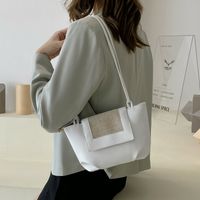 Korean New Fashion Retro Woven Fold Shoulder Messenger Bag Wholesale Nihaojewelry main image 4