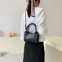 New Fashion Simple Large-capacity Shoulder Bag Wholesale Nihaojewelry main image 5