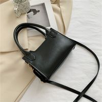 New Fashion Simple Large-capacity Shoulder Bag Wholesale Nihaojewelry sku image 1