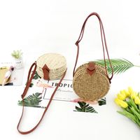 One Piece Dropshipping New Retro Round Hundred Candy Color Crossbody Straw Bag Casual Weaving Women's Bag Beach Bag main image 6