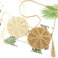 One Piece Dropshipping New Paper String Tassel Straw Bag Mobile Coin Purse Small Round Woven Casual Bag Women's Bag main image 3