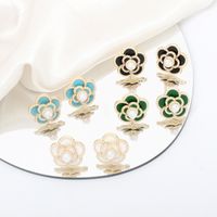Nihaojewelry Simple Pearl Rose Stud Earrings Wholesale Jewelry main image 3