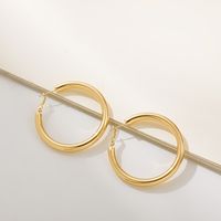 Bijoux Nihaojewelry En Gros Nouvelles Boucles D&#39;oreilles Rondes Dorées Simples En Alliage main image 4