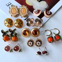 Nihaojewelry Retro Plant Flower Pumpkin Drop Glaze Stud Earrings Wholesale Jewelry main image 1