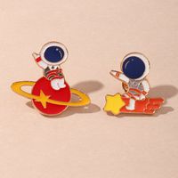 Nihaojewelry Cute Cartoon Astronaut Badge Brooch Wholesale Jewelry main image 5