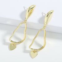 Nihaojewelry Jewelry Wholesale New Fashion Heart Pendant Brass Plating Irregular Long Earrings main image 4