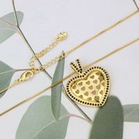 Nihaojewelry Simple Black Zircon Gold-plated Hollow Heart-shaped Necklace Wholesale Jewelry main image 4