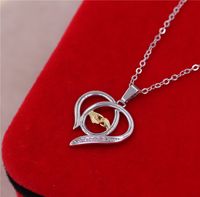 Nihaojewelry Fashion Big Hand Holding Small Hand Collar En Forma De Corazón Joyería Al Por Mayor main image 3