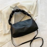Nihaojewelry Wholesale Simple Casual Soft Leather Fold Solid Color Shoulder Bag sku image 4