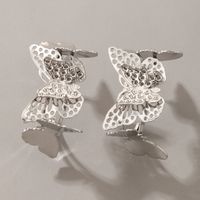 Nihaojewelry Wholesale Jewelry Fashion Hollow Butterfly Ear Buckle main image 3