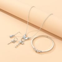 Wholesale Jewelry Palm Magnet Bracelet Necklace Earrings 3 Piece Set Nihaojewelry main image 4