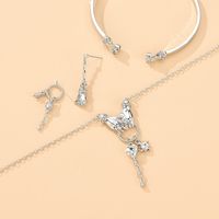 Wholesale Jewelry Palm Magnet Bracelet Necklace Earrings 3 Piece Set Nihaojewelry main image 5