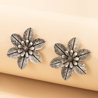Nihaojewelry Gros Bijoux Ethniques Argent Feuille De Fleur Grandes Boucles D&#39;oreilles sku image 1