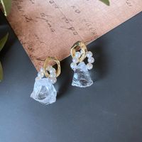 Nihaojewelry Fashion Irregular Transparent Stone Gold Rim Earrings Wholesale Jewelry sku image 2