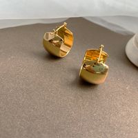 Nihaojewelry Wholesale Jewelry Fashion Geometric Thick C-shaped Copper Hoop Earrings sku image 1