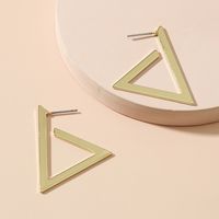 Großhandel Schmuck Einfache Metalllegierung Dreieck Ohrringe Nihaojewelry main image 4