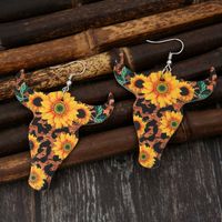 Wholesale Retro Bull Head Sunflower Leather Earrings Nihaojewelry main image 1