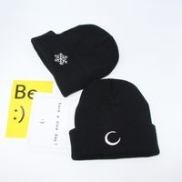 Simple Fashion Weather Embroidery Knitted Curled Cap Woolen Hat Wholesale Nihaojewelry main image 4