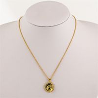 Korean Simple Geometric Inlaid Zirconium Poker Copper Necklace Wholesale Nihaojewelry main image 3