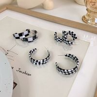 Korean Popular Acrylic Black White Checkerboard Earrings Wholesale Nihaojewelry main image 3