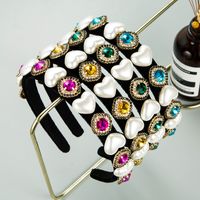 New Baroque Heart-shaped Pearl Flannel Headband Wholesale Nihaojewelry main image 1