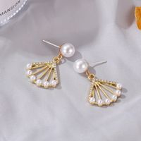 Baroque Fan-shaped Pearl Hollow Earrings Wholesale Nihaojewelry main image 4