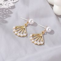 Baroque Fan-shaped Pearl Hollow Earrings Wholesale Nihaojewelry main image 5