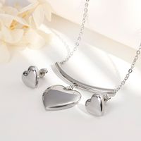 Titanium Steel 18K Gold Plated Simple Style Heart main image 3