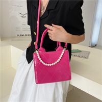 Fashion Solid Color Plaid Texture Pearl Chain Messenger Bag Wholesale Nihaojewelry main image 6
