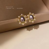 Fashion Pearl Oval Alloy Stud Earrings Wholesale Nihaojewelry main image 1