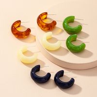 Retro Solid Color Acrylic C-shape Earrings Wholesale Nihaojewelry main image 4